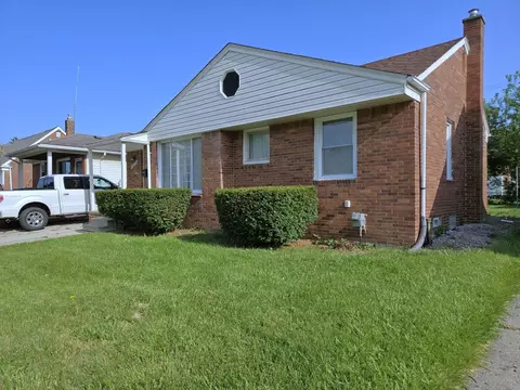 14270 Lincoln St, Oak Park, MI 48237
