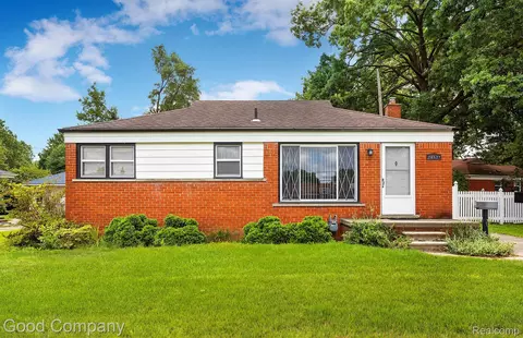 26527 Cathedral, Redford, MI 48239