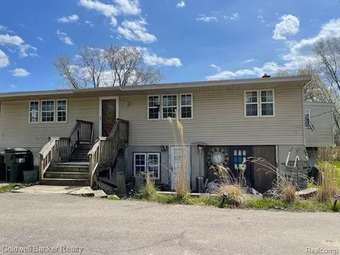 1905 Ruby Ave, Rochester Hills, MI 48309 photo 1