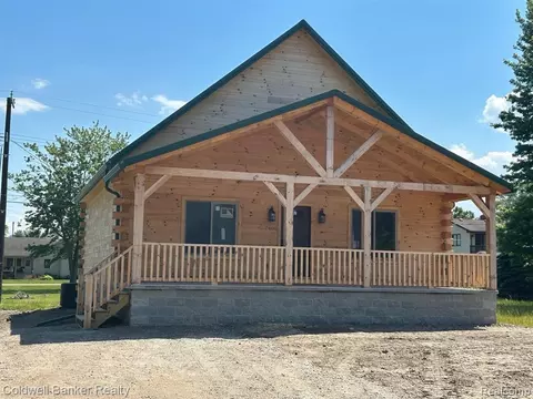 7400 Blue Water Blvd, Lexington, MI 48450