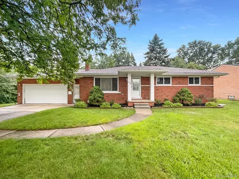 13442 21 Mile Rd, Shelby Township, MI 48315