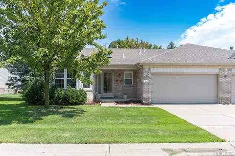 41253 Chancellor, Clinton Township, MI 48038