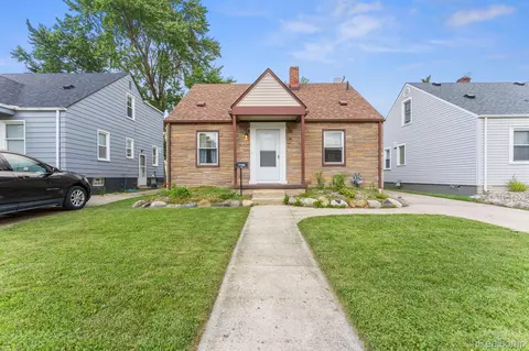 14980 Paris St, Allen Park, MI 48101