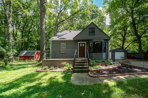 23400 Mcallister St, Southfield, MI 48033