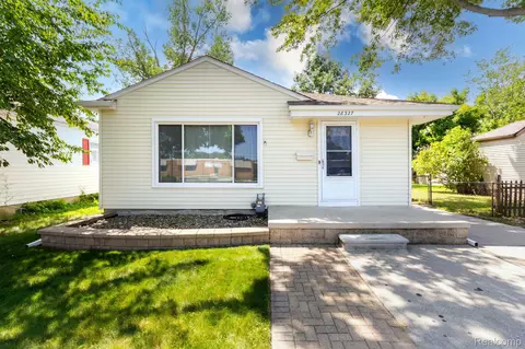 28327 Sheridan St, Garden City, MI 48135