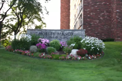 21800 Morley Ave #901, Dearborn, MI 48124