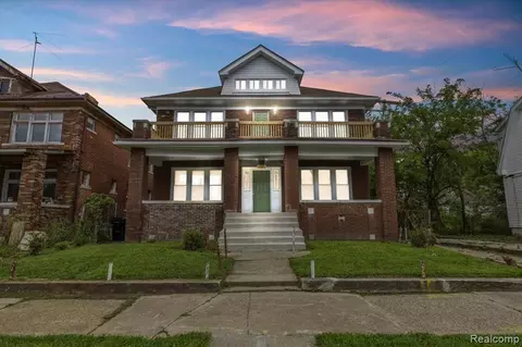 2296 W Buena Vista St, Detroit, MI 48238