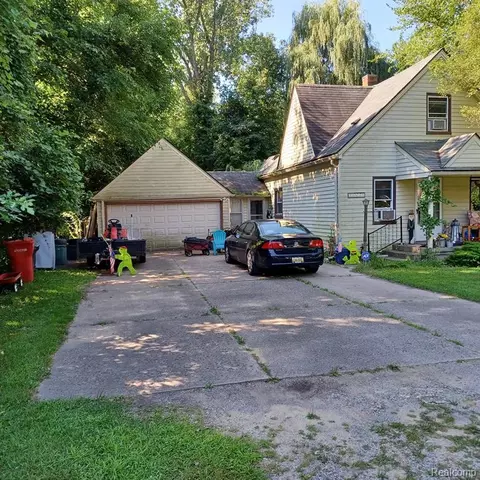 23625 Millard St, Southfield, MI 48033