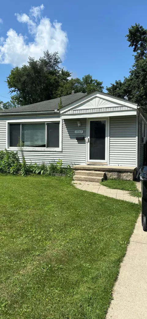 19165 Kinloch, Redford, MI 48240