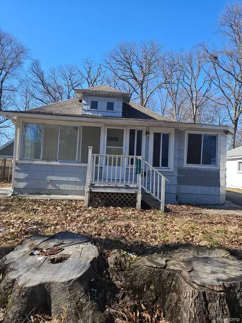17375 Beaverland St, Detroit, MI 48219