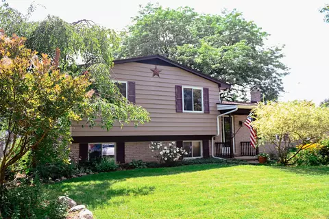 309 Plymouth Dr, Davison, MI 48423