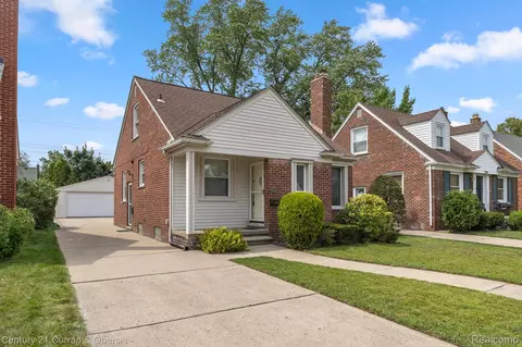 1629 Nightingale St, Dearborn, MI 48128