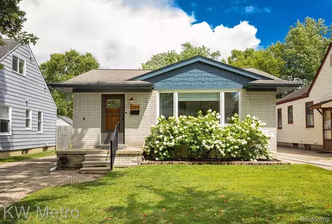 1884 Stanford Rd, Berkley, MI 48072