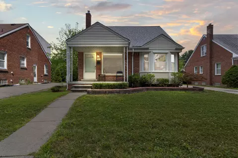 2638 Houston St, Dearborn, MI 48124