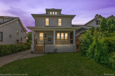 242 Mclean St, Highland Park, MI 48203