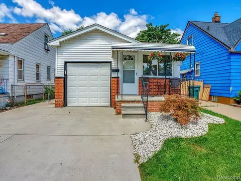 1658 Washington Ave, Lincoln Park, MI 48146