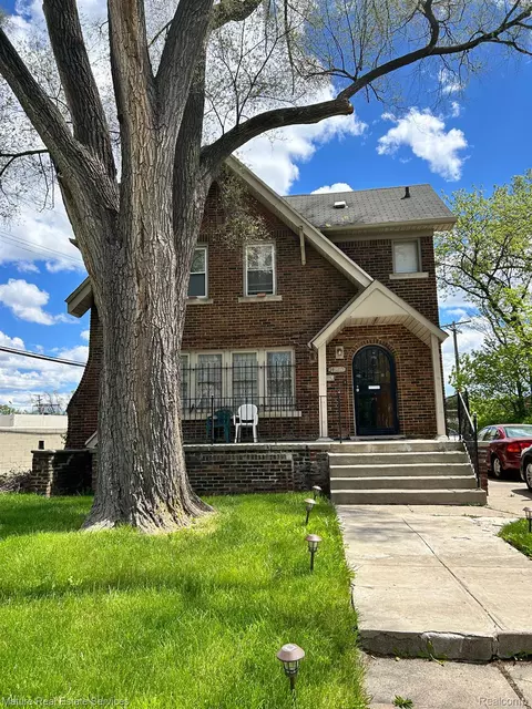 14070 Robson St, Detroit, MI 48227