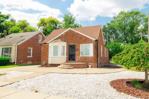 13585 Rockdale St, Detroit, MI 48223