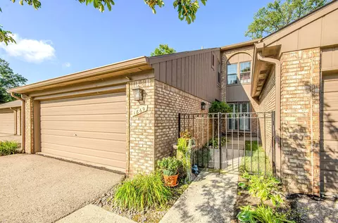 1869 Christy 71, Rochester Hills, MI 48309