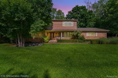 54048 Mound Rd, Shelby Township, MI 48316