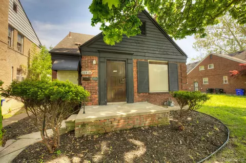 10718 Wayburn St, Detroit, MI 48224