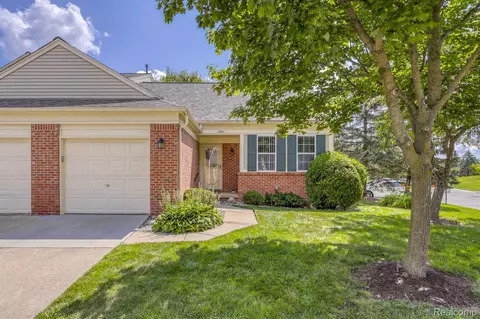 1661 Bennington, Canton, MI 48188