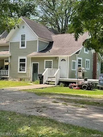 6767 E Mi State Road 36, Whitmore Lake, MI 48189