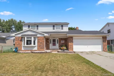 27413 Wyatt Ave, Brownstown, MI 48183