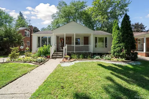 13571 Royal Grand, Redford, MI 48239