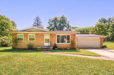 1424 Westwood Dr, Flint, MI 48532