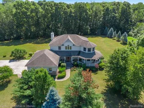 3887 Grey Tower Rd, Jackson, MI 49201