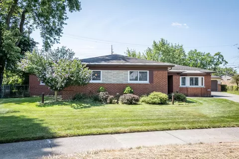 22969 Tuck Rd, Farmington Hills, MI 48336