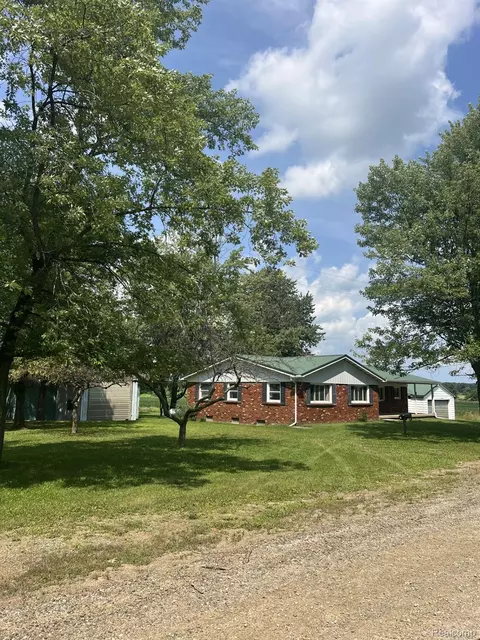6367 Linck Rd, Burnside, MI 48416