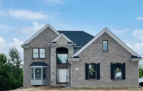 13248 Karl Dr, Plymouth, MI 48170