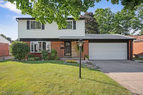 38520 Mason St, Livonia, MI 48154