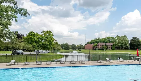 3 Blair Ln, Dearborn, MI 48120