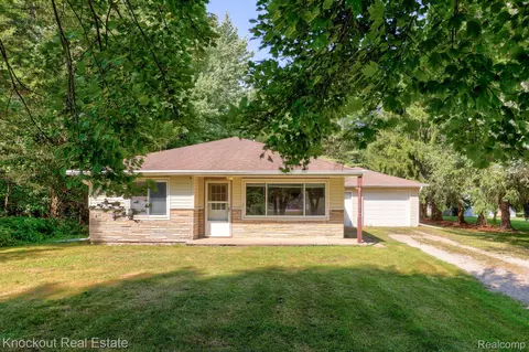 5360 S Graham Rd, Swan Creek, MI 48655