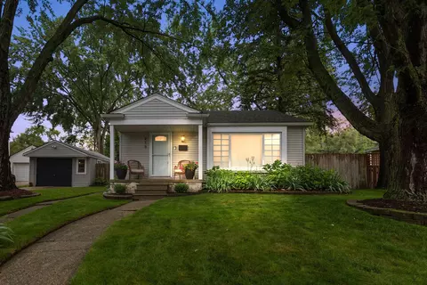 418 W Houstonia Ave, Royal Oak, MI 48073