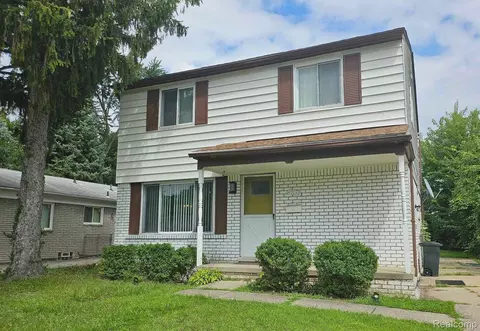 29132 Fairfax St, Southfield, MI 48076