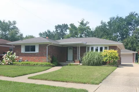 27555 Jean Rd, Warren, MI 48093