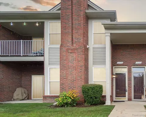 15358 Cornell Dr, Clinton Township, MI 48038