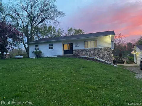 5172 Stimson Rd, Davison, MI 48423