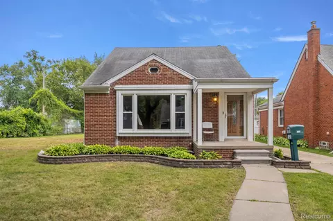 3837 Bennett St, Dearborn, MI 48124