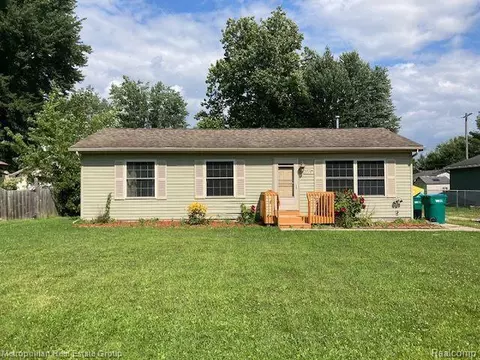 26265 Weigel Rd, Huron, MI 48164