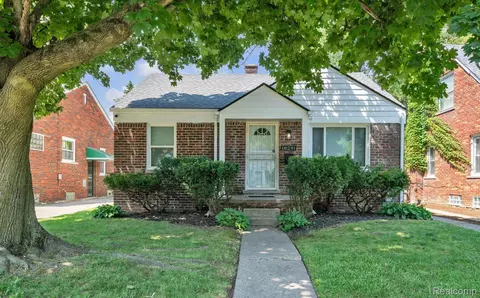 18291 Warwick St, Detroit, MI 48219