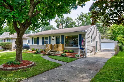 4502 Thorncroft Ave, Royal Oak, MI 48073
