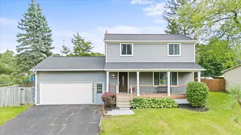 7786 Lavon Dr, Springfield, MI 48348