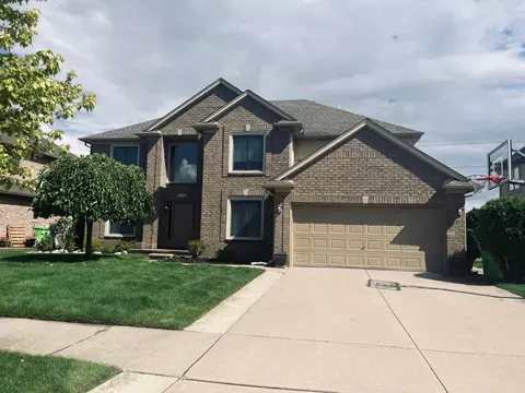 50396 Steeh Dr, Macomb, MI 48044