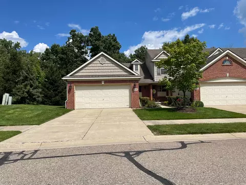 4684 Summer Ridge Dr, Genoa, MI 48843
