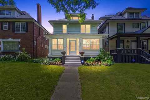 2275 Lamothe St, Detroit, MI 48206